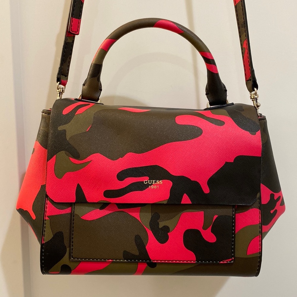 Pink Camo handbag